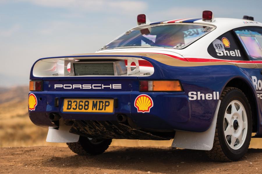 Детали экстерьера Porsche 959 Paris-Dakar 1986 года  (фото 23 из 38)